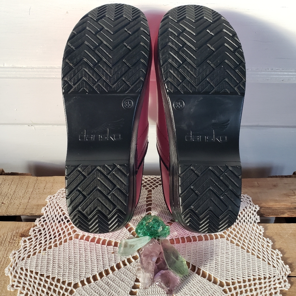 PetaL Pink Dansko Pro Clogs Azalea Floral Boho Wicked Cottage Girlhood Glinda 🌸 - Picture 10 of 14